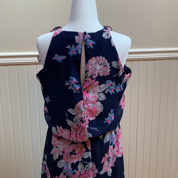 Old navy dress - Picture 7 of 8